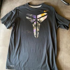 Black Nike Kobe dry-fit T-shirt